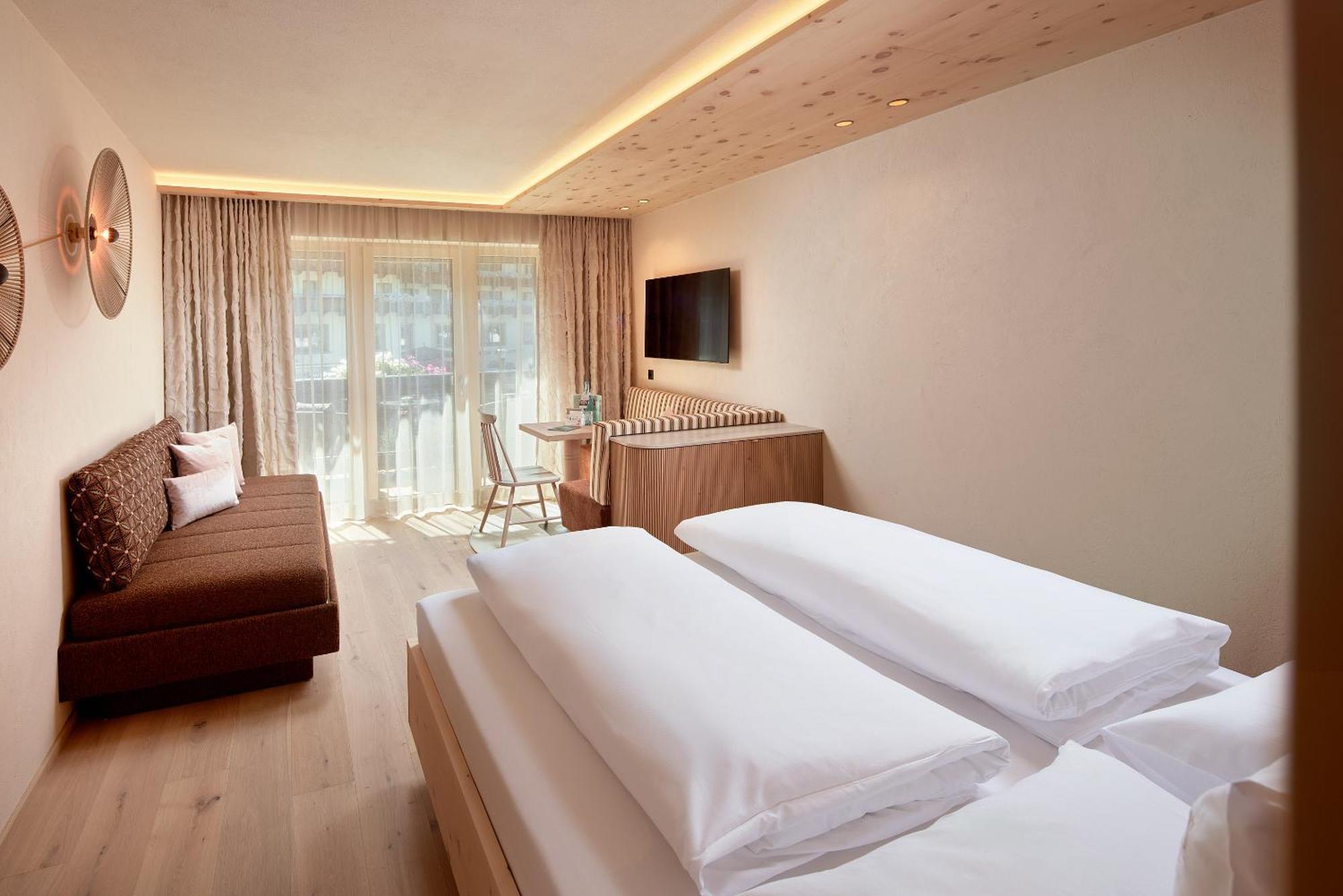 Junior Suite met Balkon (3 Volwassenen)
