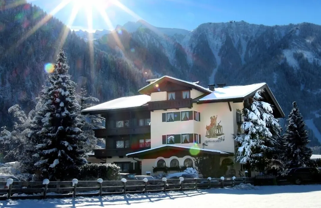 Aparthotel Landhaus St. Joseph (Indoor Pool)-1